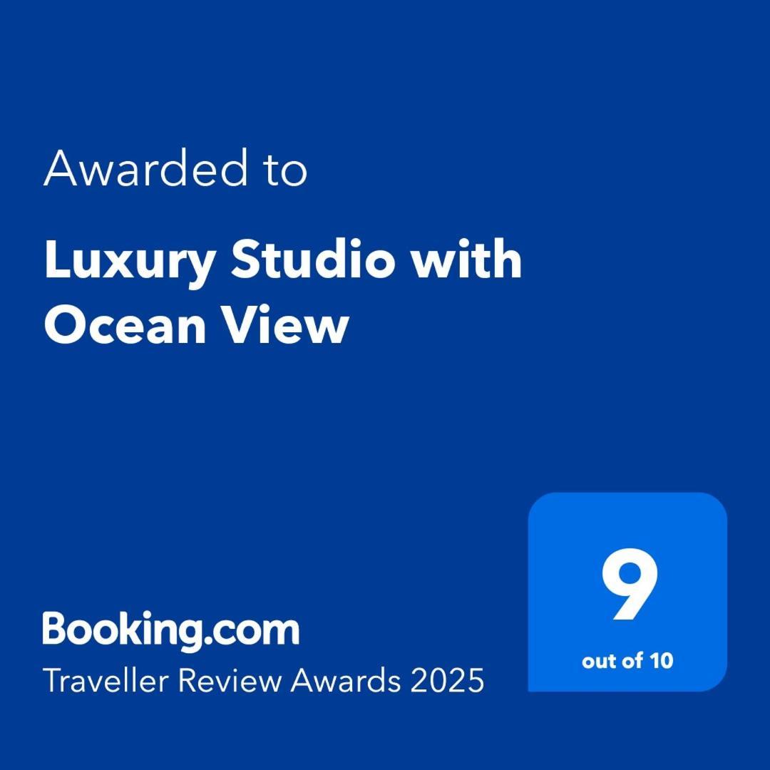 Luxury Studio With Ocean View Batumi Bagian luar foto